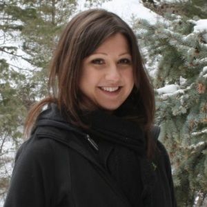 Meet your Posher, Eva